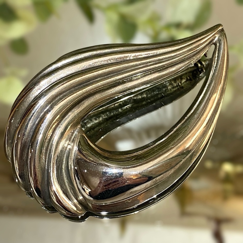 Vintage Carol Dauplaise LARGE 3.25” Modernist Silver Retro Brooch Statement